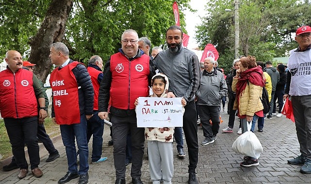 Edremit'te 1 Mayıs Coşkuyla Kutlandı!