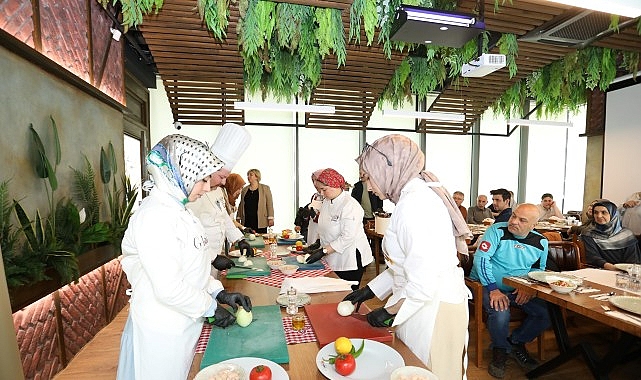 Bursa Öğretmen Akademileri İnegöl'de Buluştu!