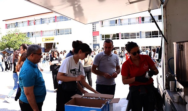 Çankaya Belediyesi'nden YKS'ye Destek İkramı!